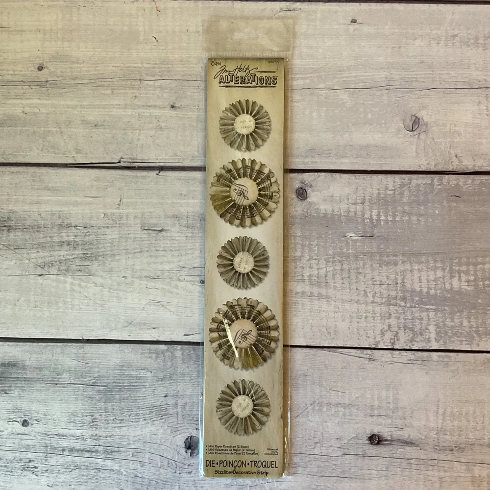 Sizzix Tim Holtz Alterations Mini Paper Rosettes Decorative Strip Die 657177